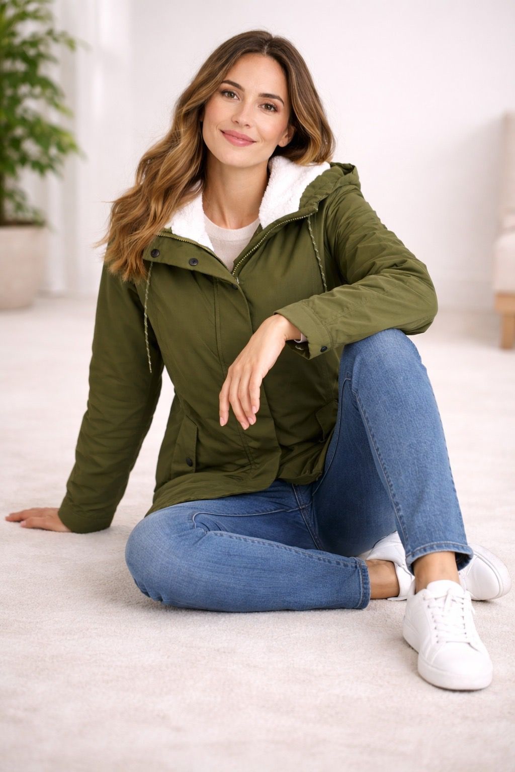 Ashley | Women's Hooded Winter Parka Jacket - Insulated Plush Lined