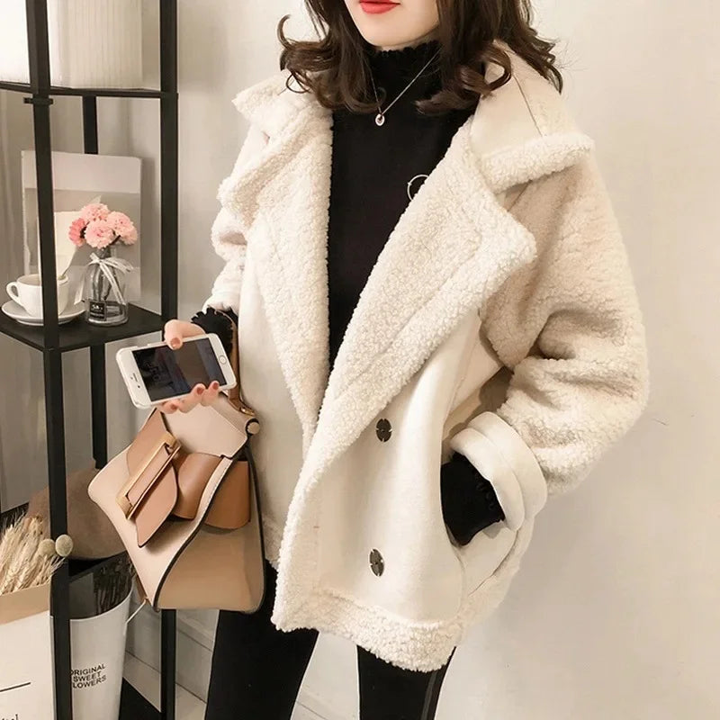 Lysa | Women's Oversized Faux Fur Jacket - Aviator Shearling Lining