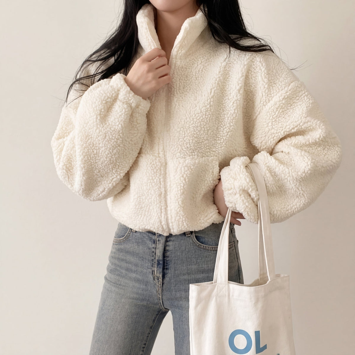 Lyva | Women's Cropped Sherpa Fleece Jacket - Zip Stand Collar