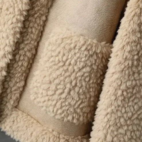 Tessa | Women's Boxy Shearling Fur Jacket with Patch Pockets