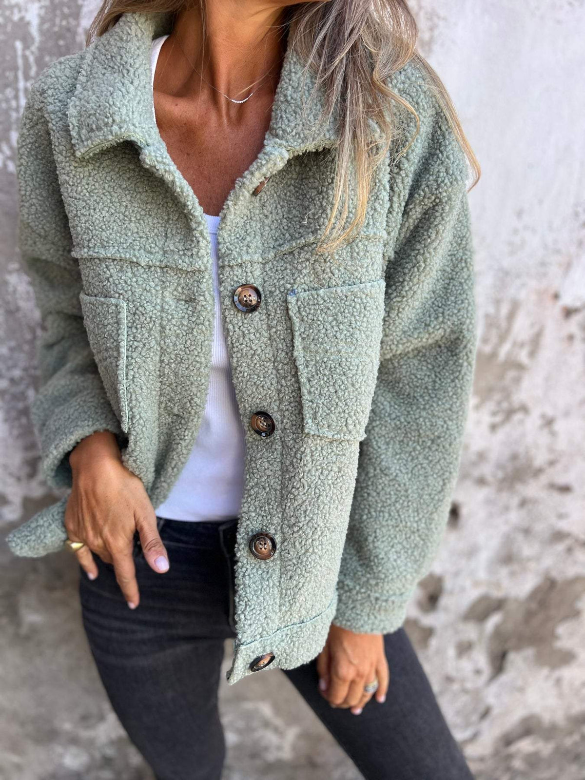 Women’s Teddy Fleece Jacket – Relaxed Button-Up Winter Layer with Soft Lining
