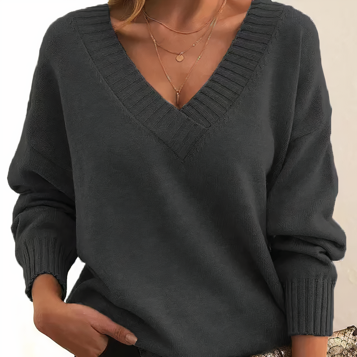 Lara | Flattering Oversized V Neck Sweater with Ribbed Trim