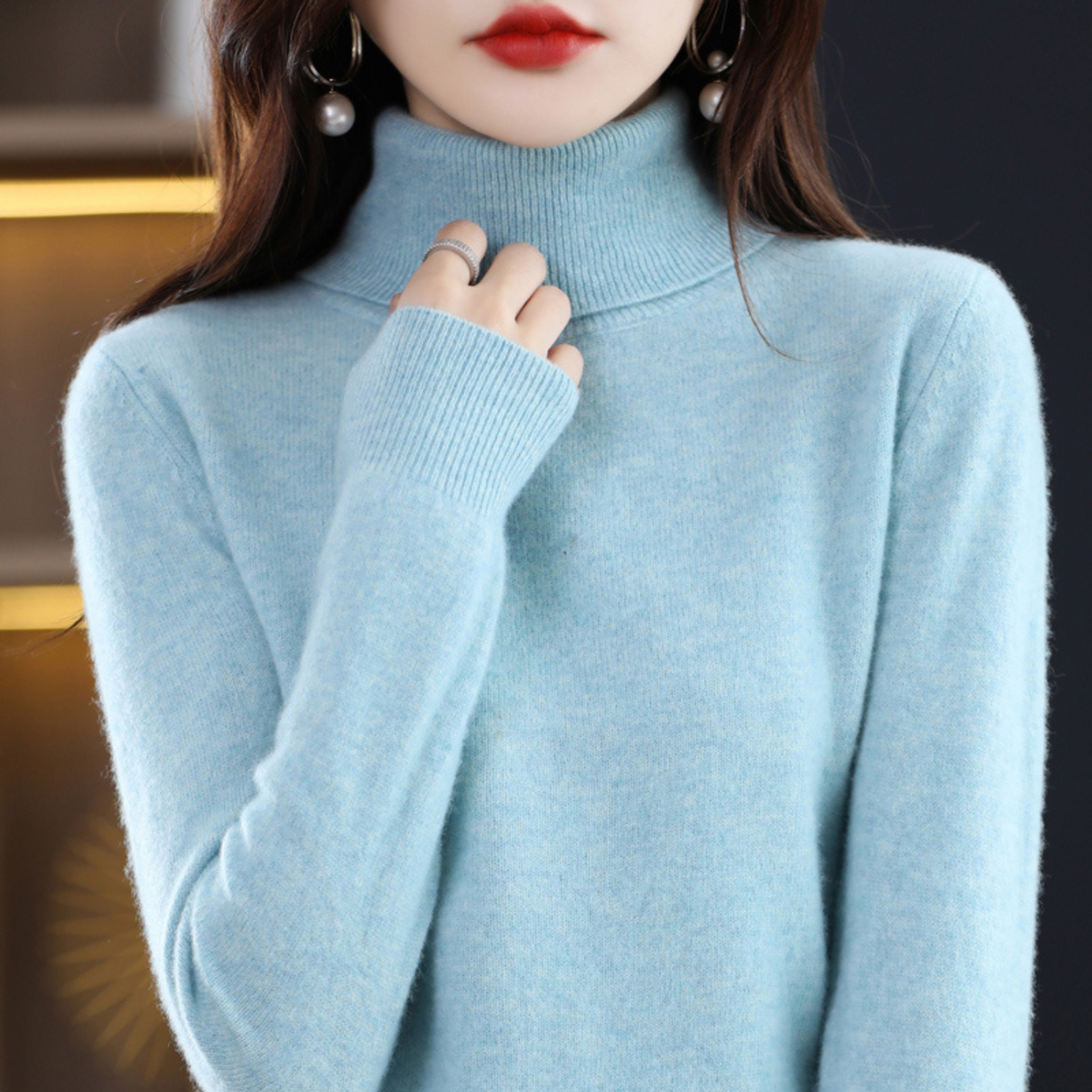 Nella | Slim Cashmere Turtleneck Sweater with Ribbed Cuffs