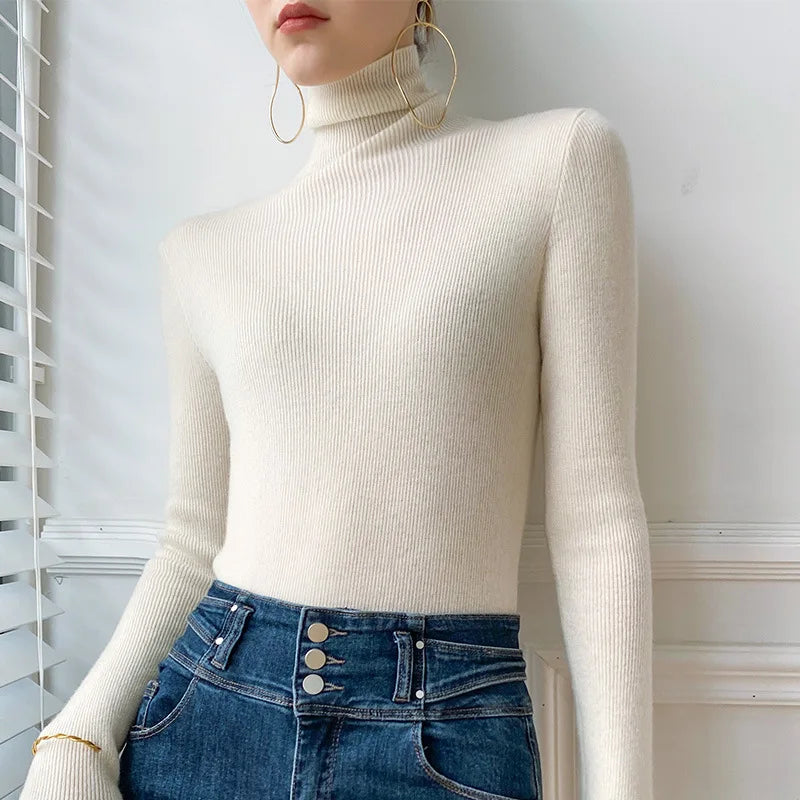 Skai | Slim Cashmere Turtleneck Sweater with Fine Rib