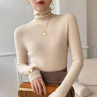 Skai | Slim Cashmere Turtleneck Sweater with Fine Rib