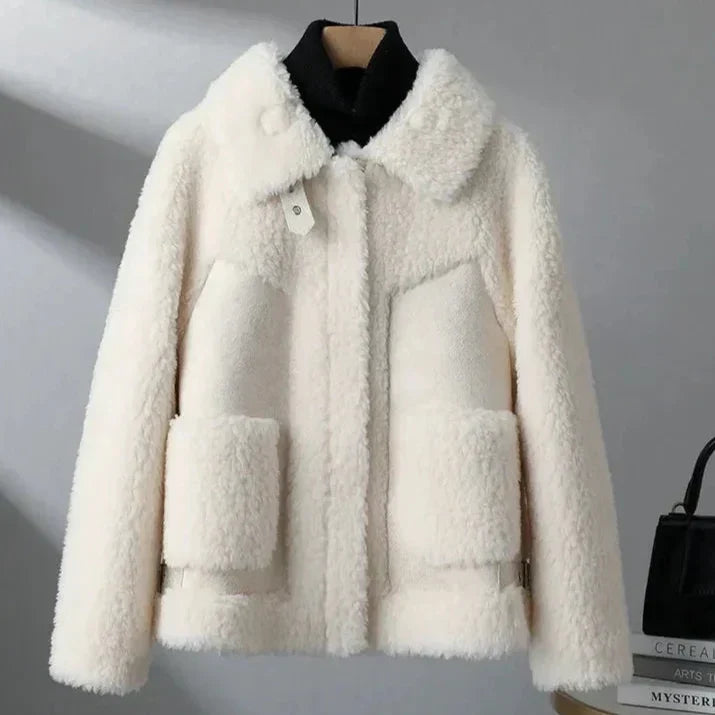 Tessa | Women's Boxy Shearling Fur Jacket with Patch Pockets