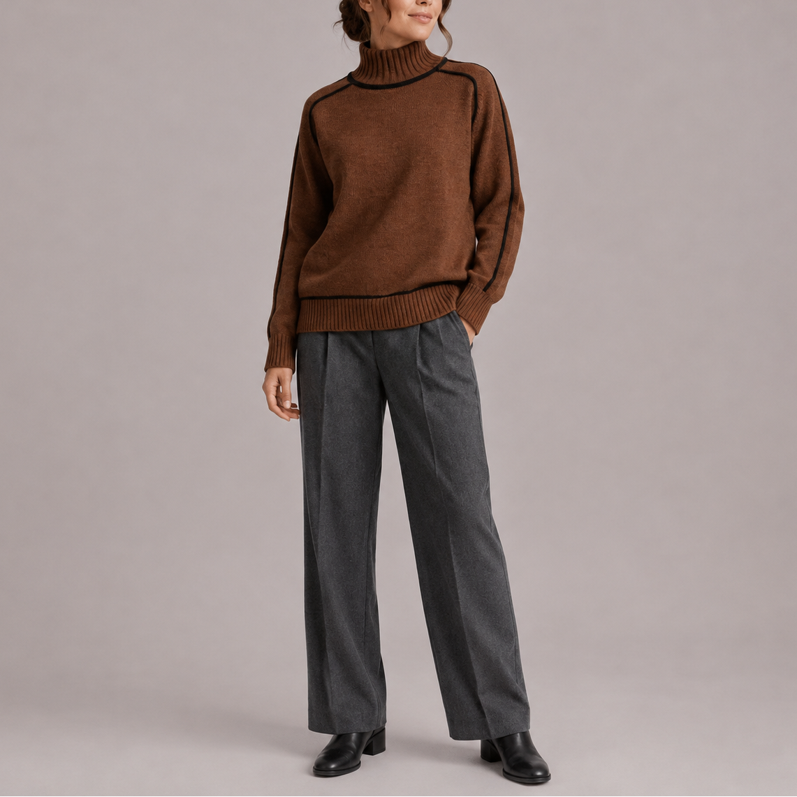 Vana | Cosy Oversized Turtleneck Sweater with Contrast Trim Detailing